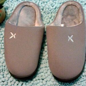 Nwt Kisfly Grey House Slippers Size 7-8